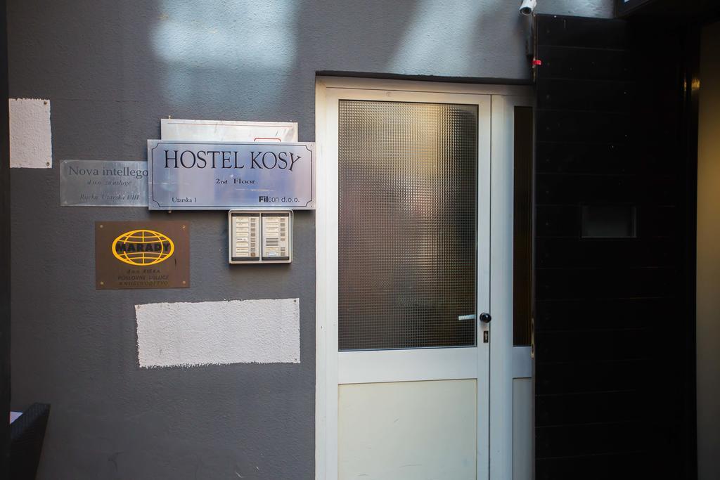 Hostel Kosy Rijeka Luaran gambar